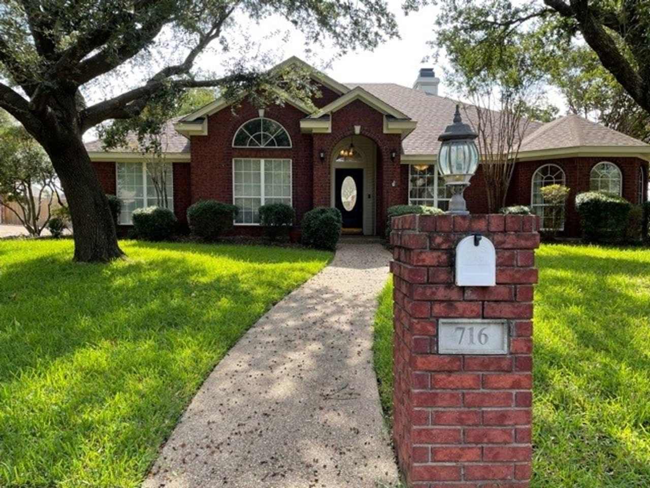 Application Received! No Pets! Beautiful 4 bed/2.5 bath/2 car garage