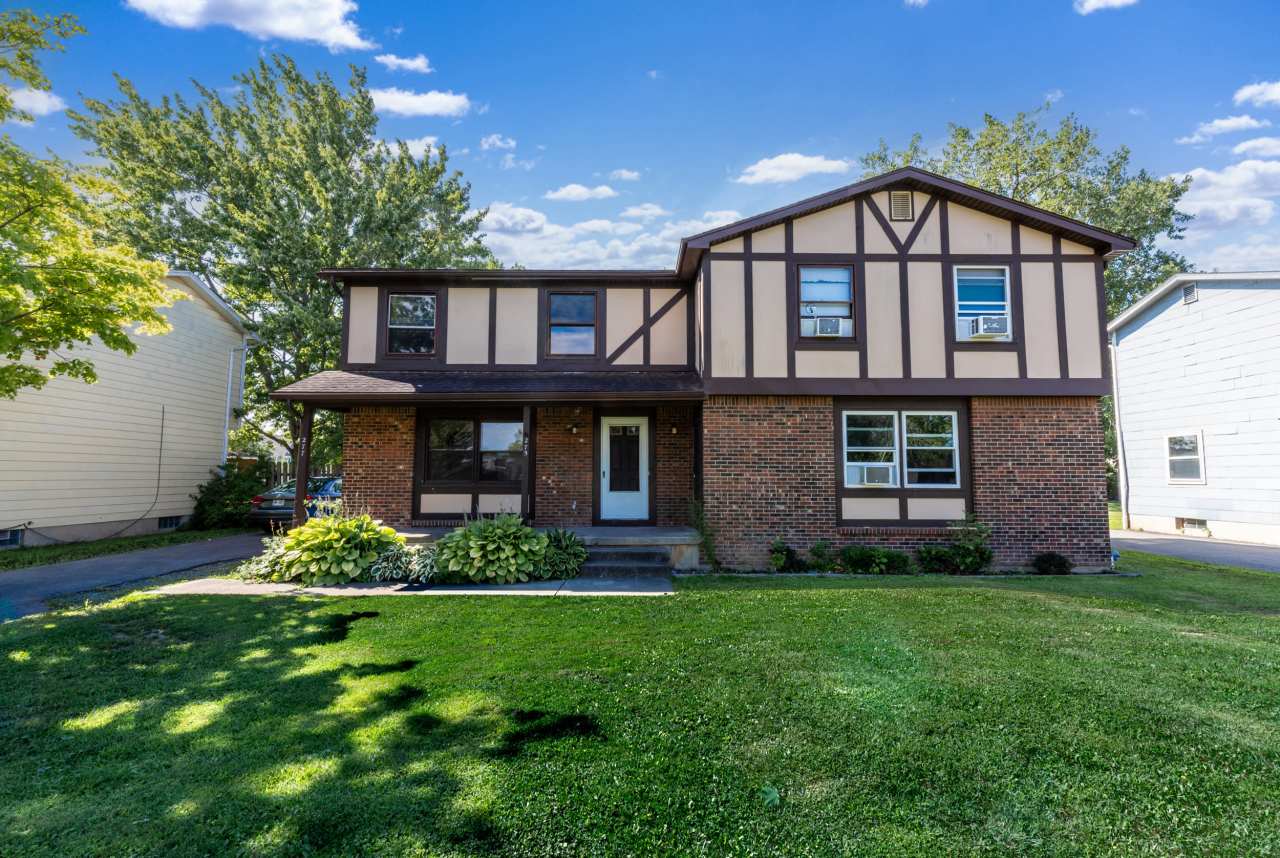 275/277 Kaymar Drive