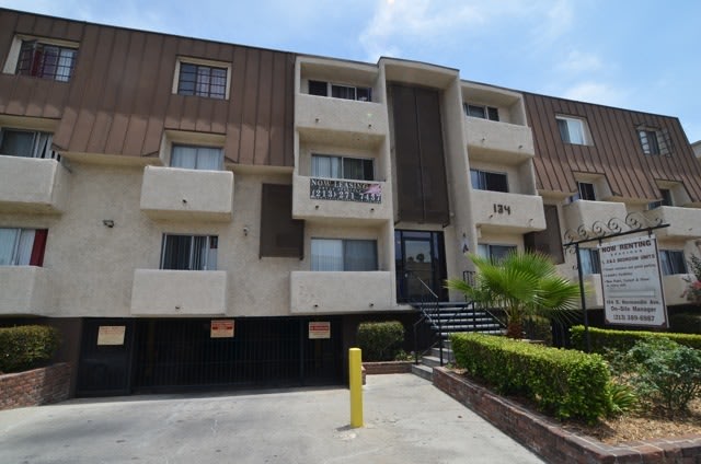 NOR - 134 Normandie Apartments