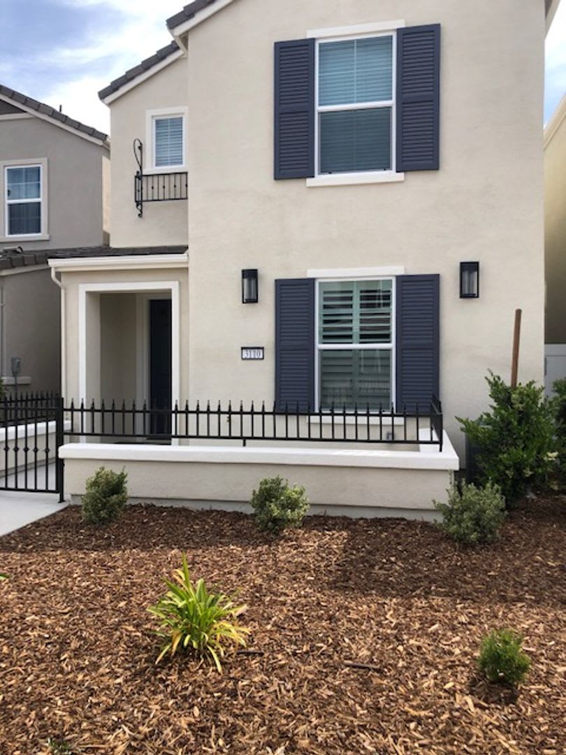 Newer Single Family Home in West Sacramento