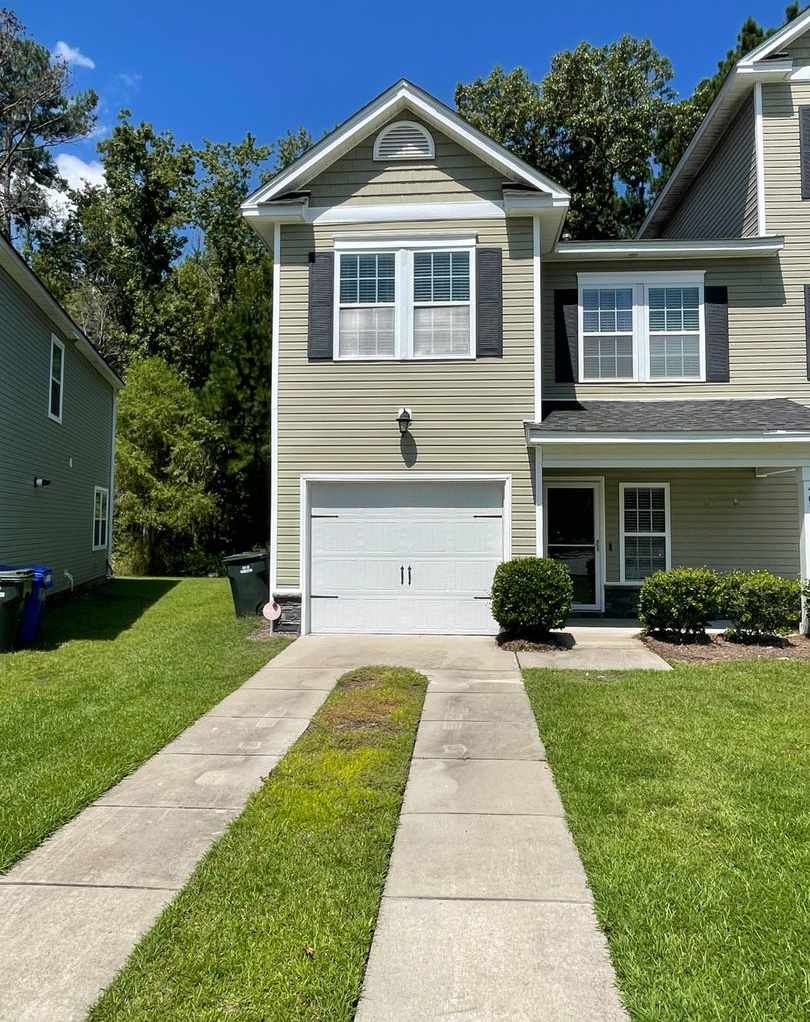 West Ashley Townhome with GARAGE!