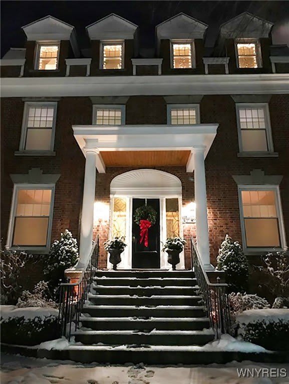 186 Bidwell Parkway unit: 2