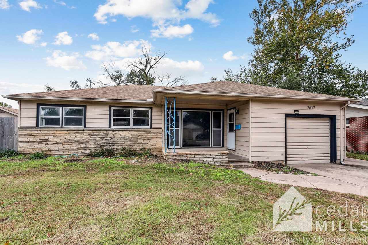 LARGE 3 Bedroom Home in North Wichita