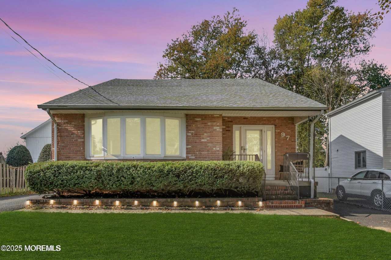 97 Monmouth Avenue unit: 2