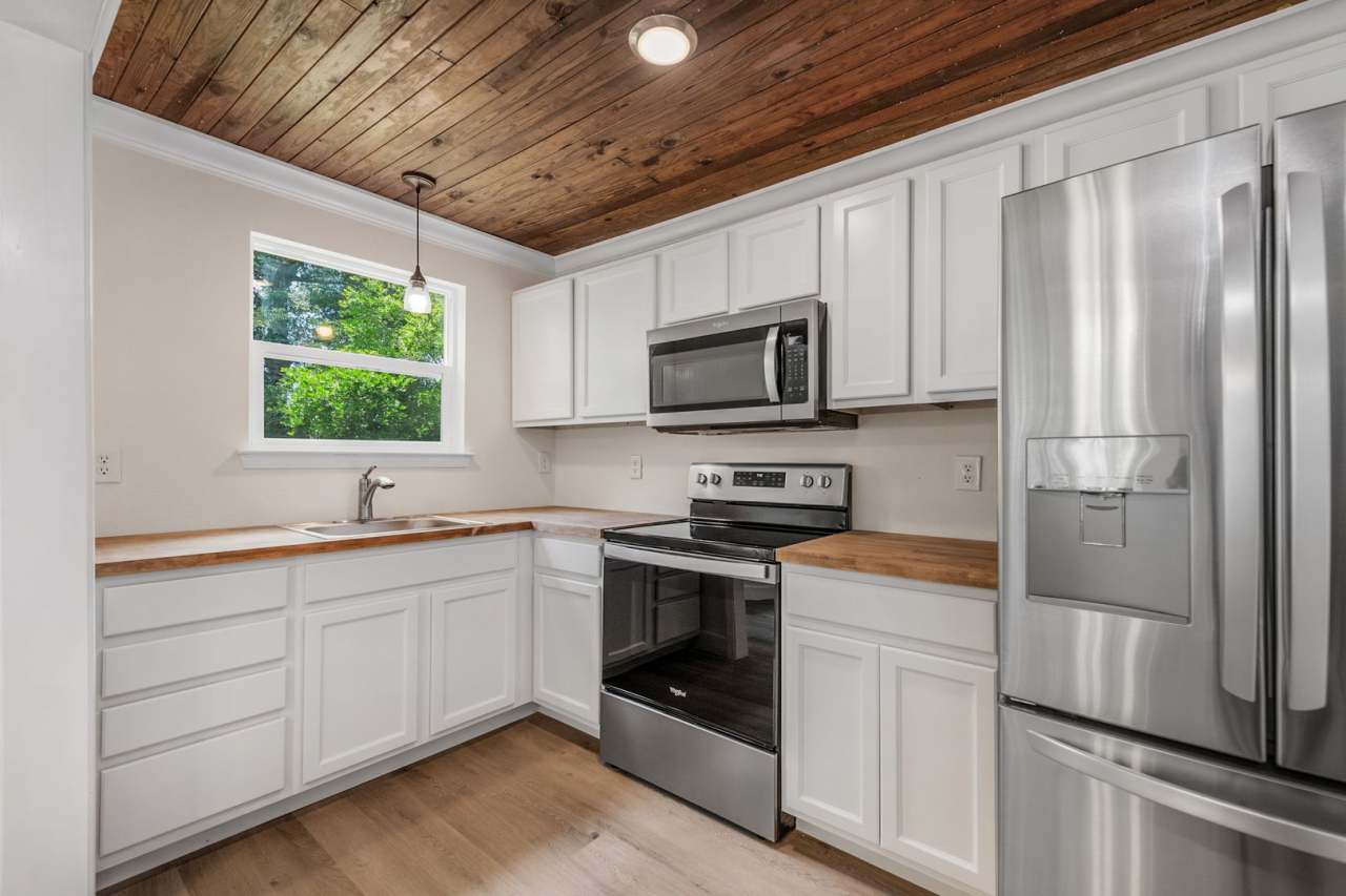 Housing Voucher Approved Home - Stylish 2BR Home Minutes from Everything Pensacola!