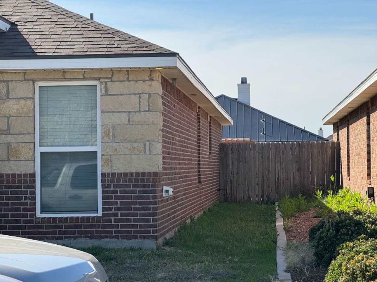 3 Bedroom 2 bath home!