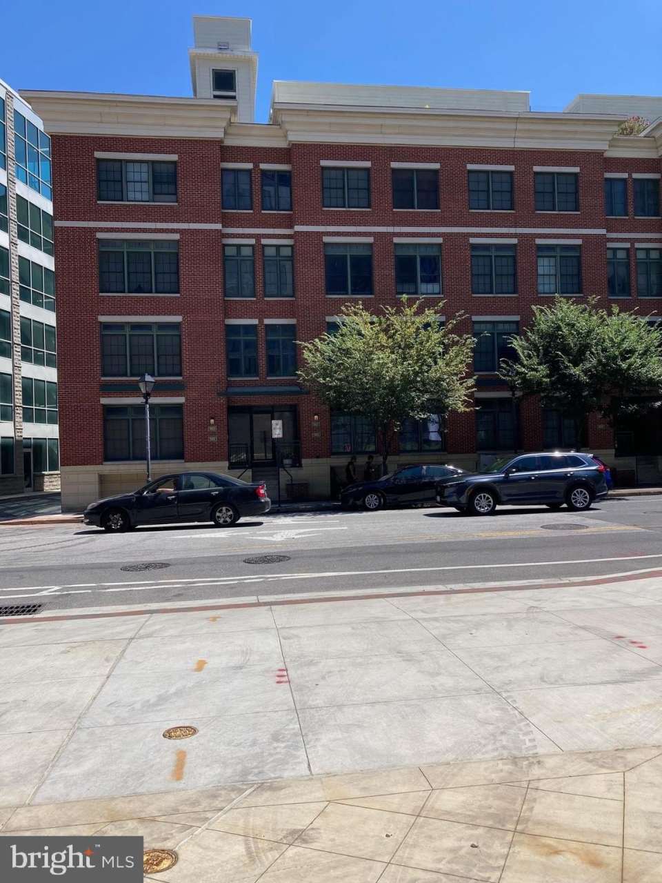 901 S CAROLINE Street unit: 1