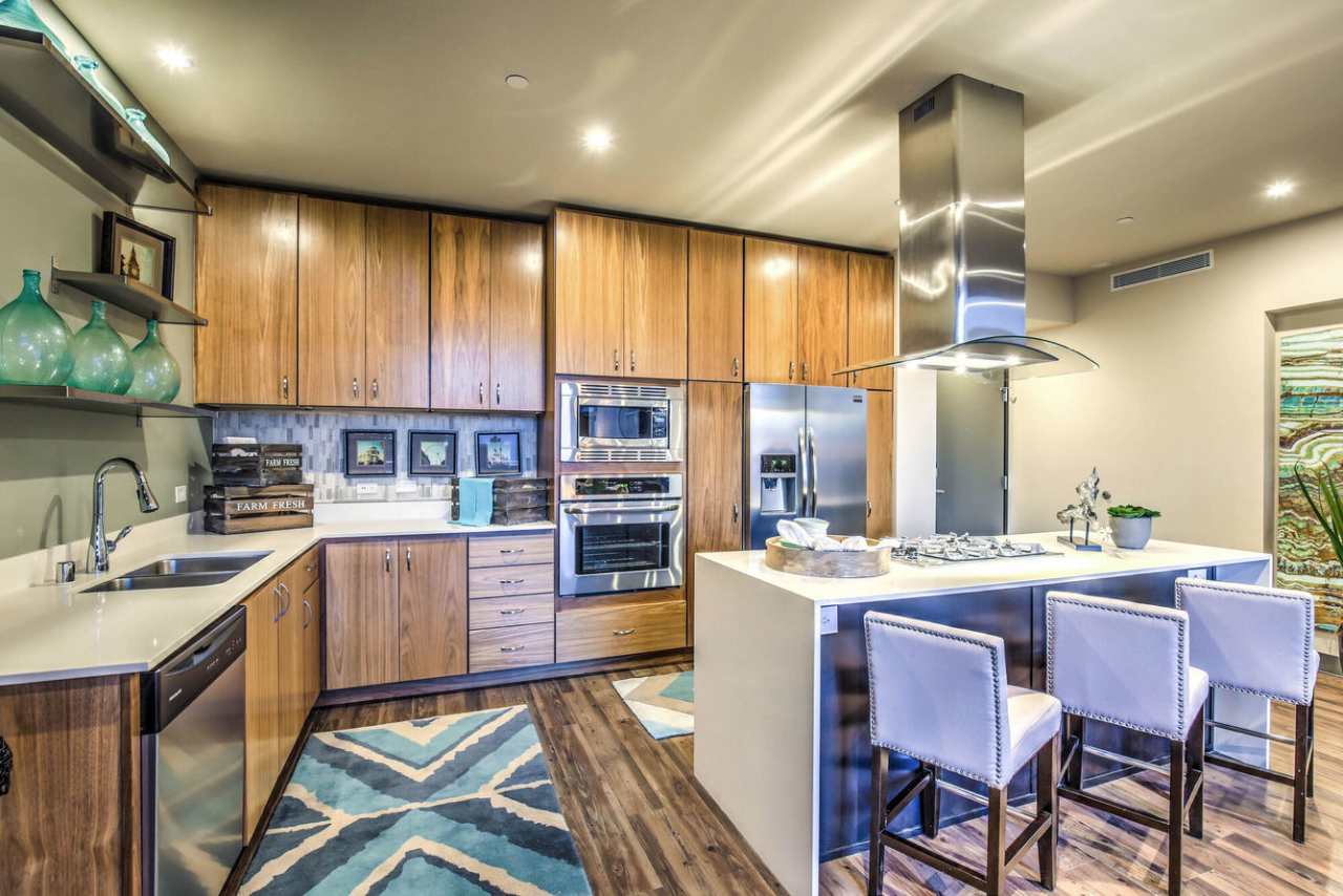 Vantage Lofts
