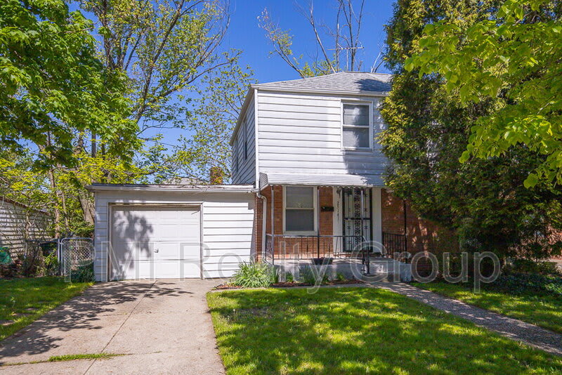 25141 Treadwell Avenue