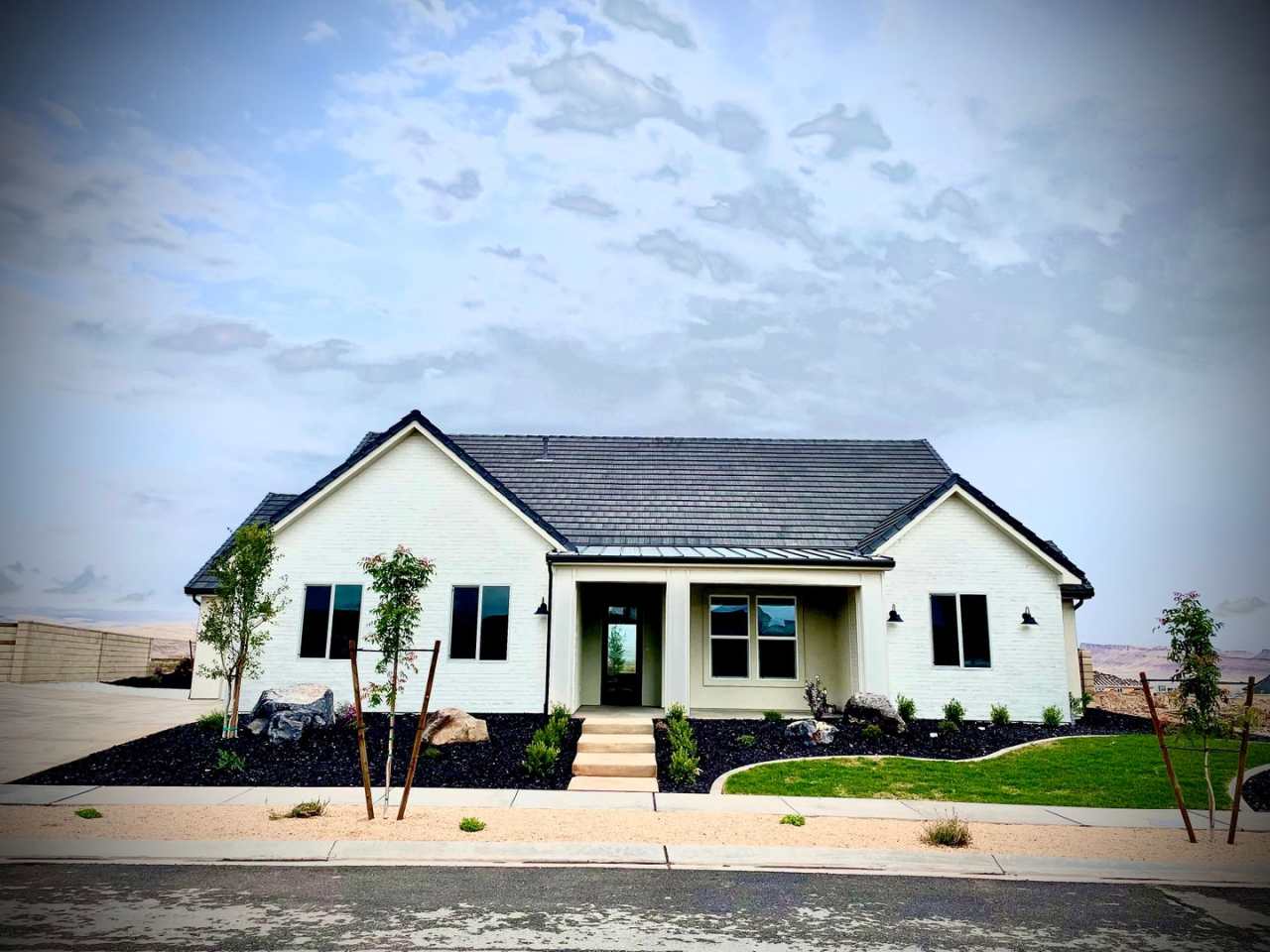 Desert Color Home with Great Views  LAGOON ACCESS!!