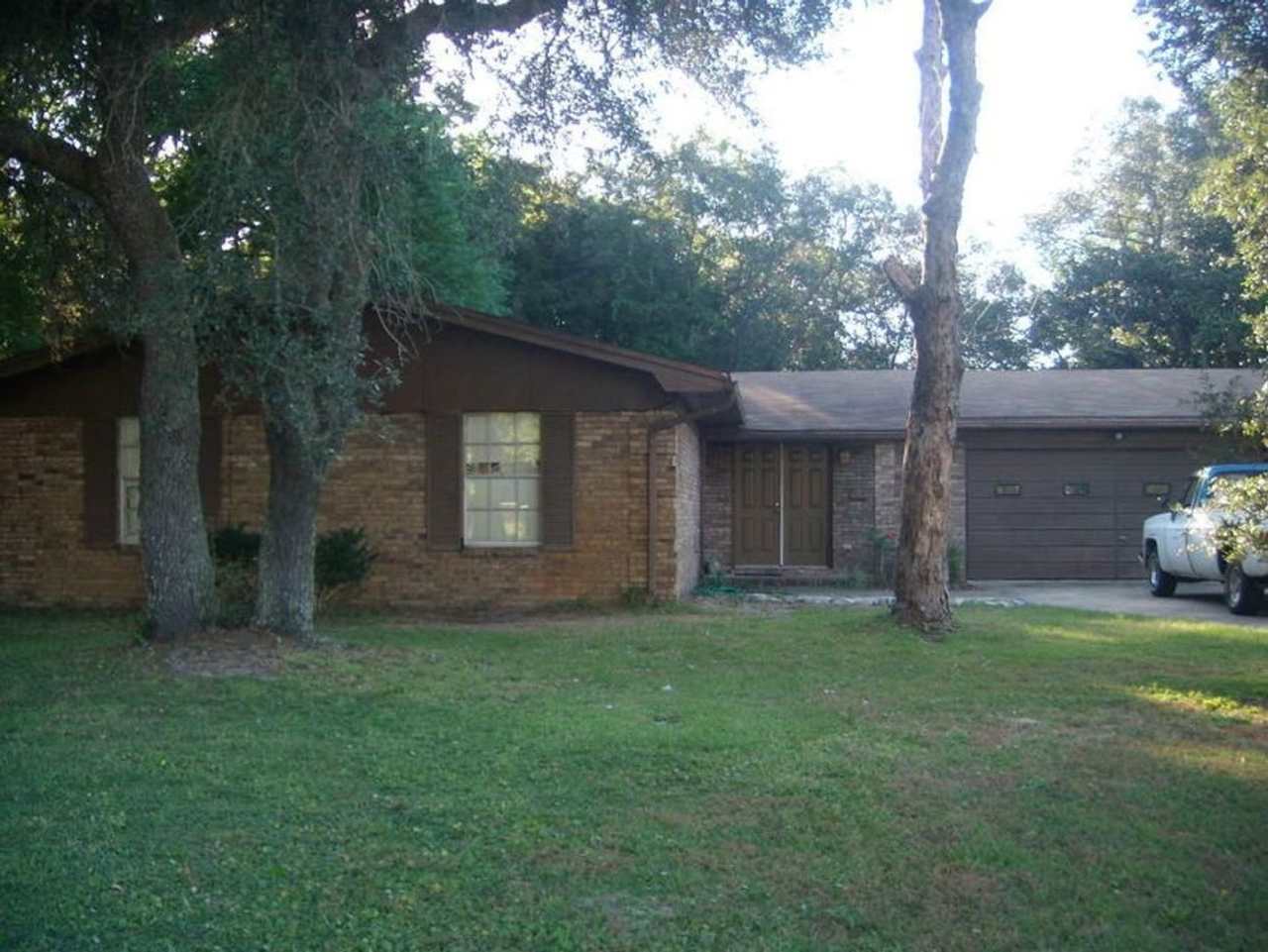 1 8th Street Shalimar, FL 32579