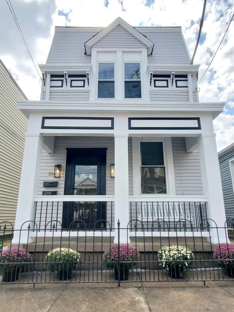 1114 Columbia Street - 2