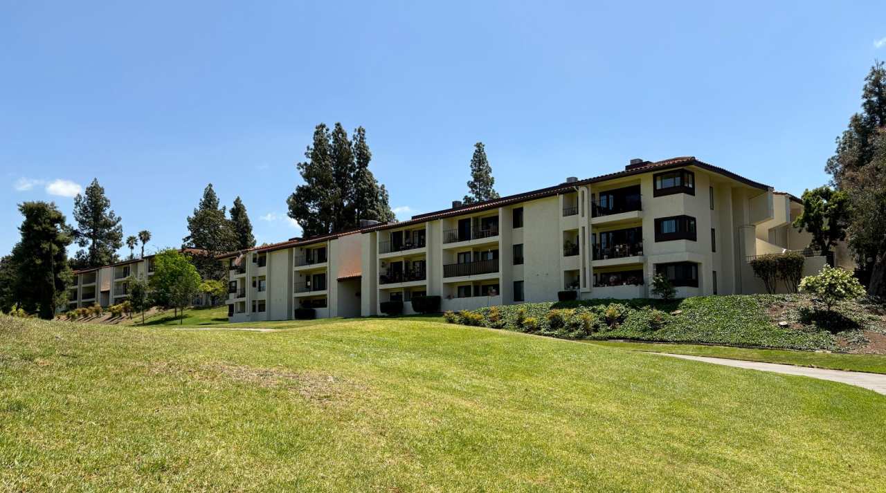 Vibrant 55+ Community With Exceptional Amenities | Scenic Golf Course View Condo