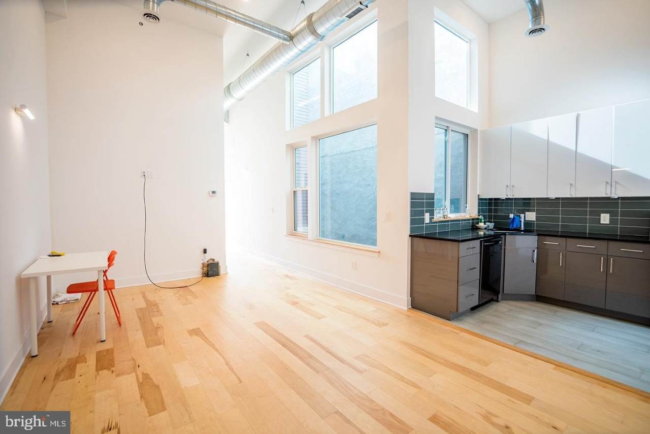 1634 RIDGE Avenue unit: D