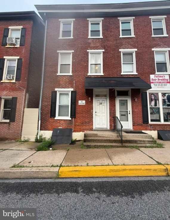 28 N 2ND Avenue unit: 2A