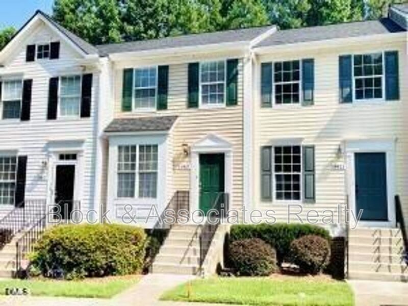 5419 Vista View Court