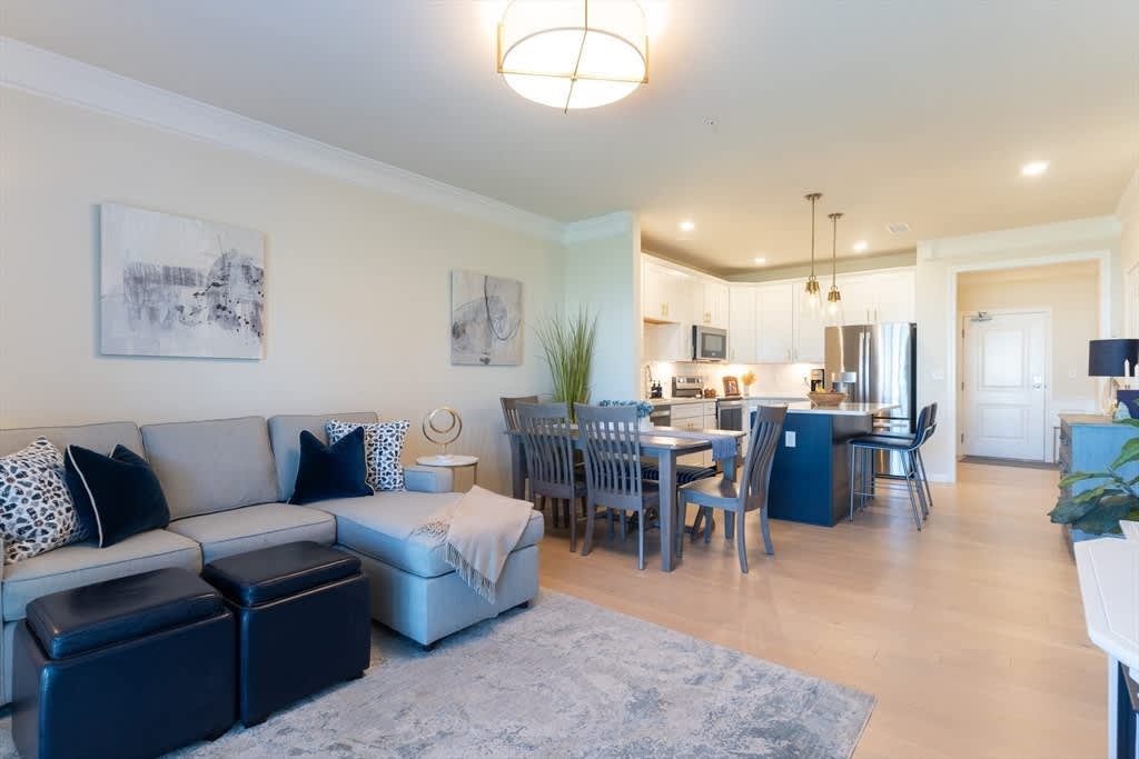 12208 Peters Farm Way # U16814YQD