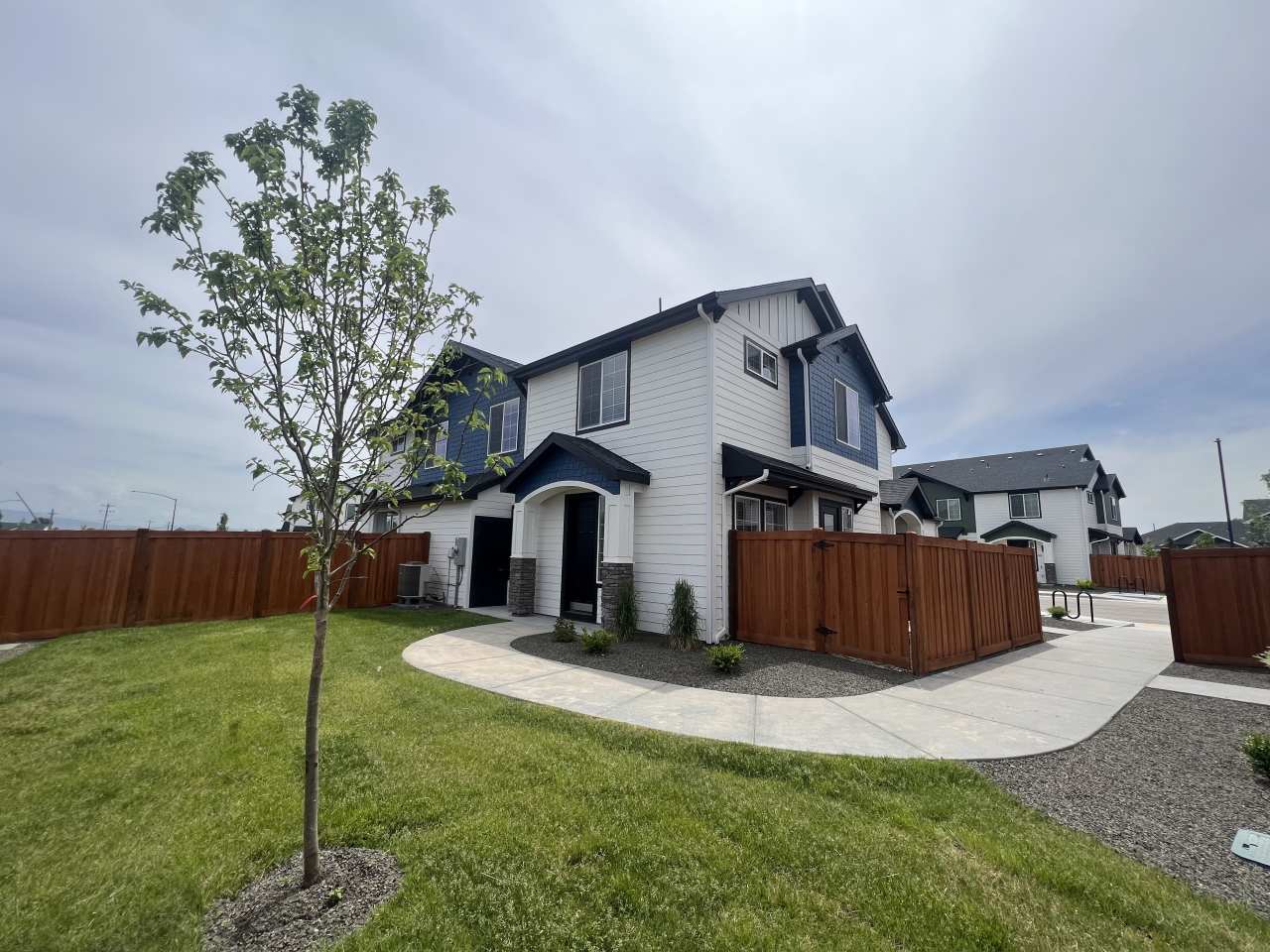 Alante at Lake Hazel