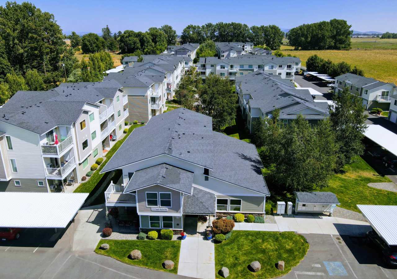 The Bentley Apartments