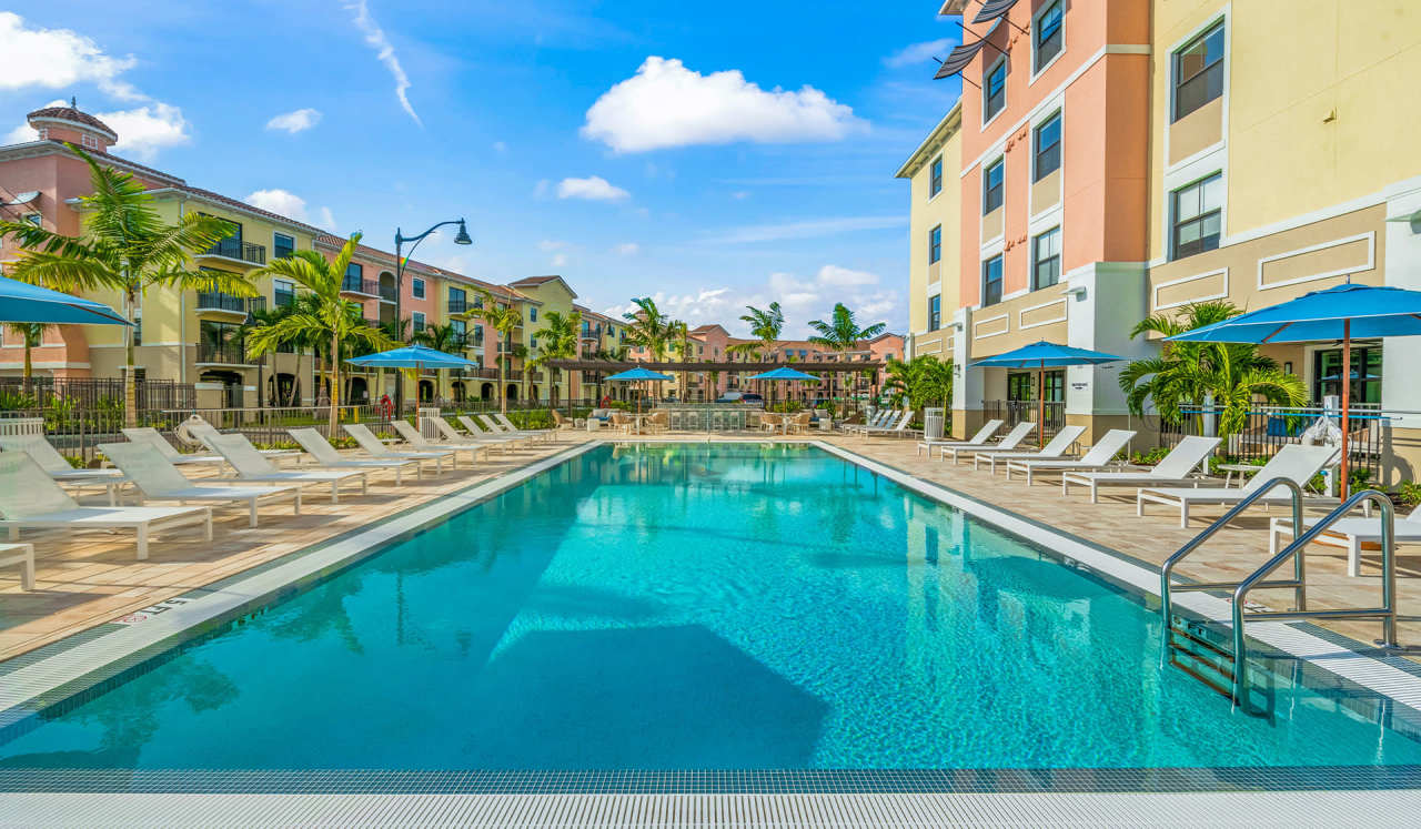 The Reserve at Coconut Point