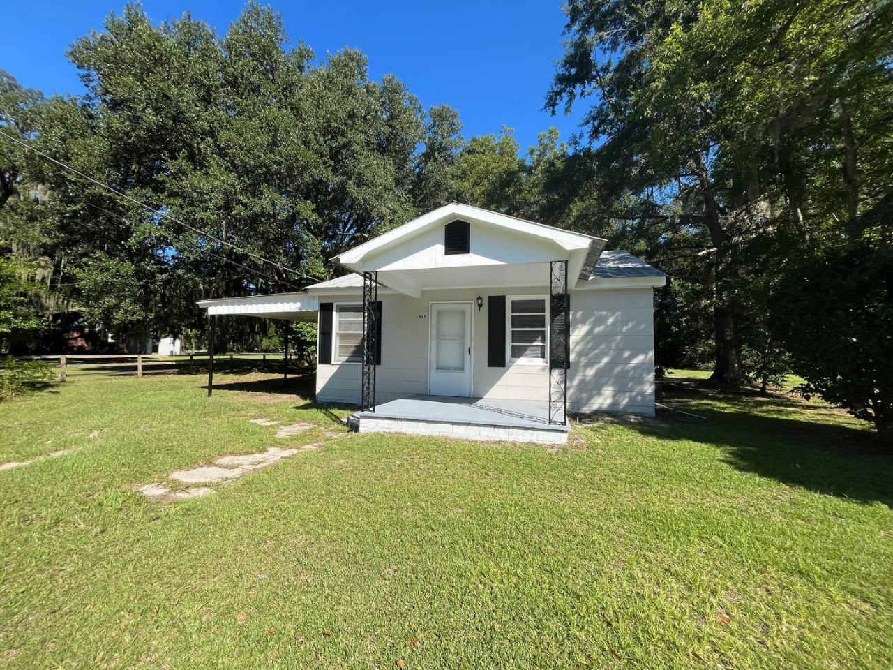 NO SECURITY DEPOSIT SPECIAL! Two Bed Home Near Rincon and Pooler