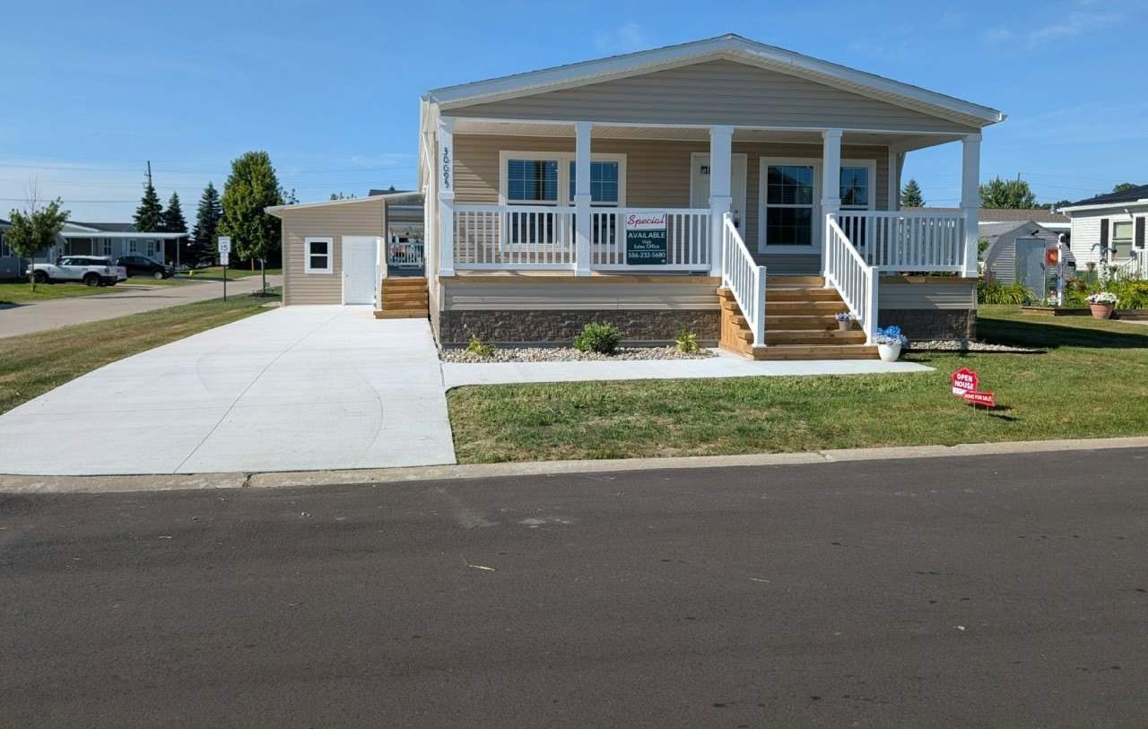 30095 Pineview Circle