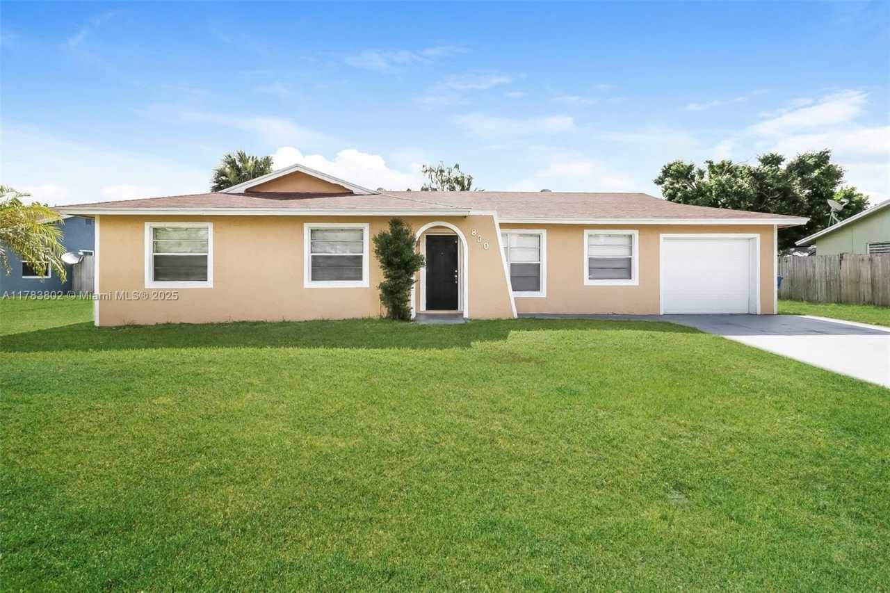 830 Royal Palm Beach Blvd