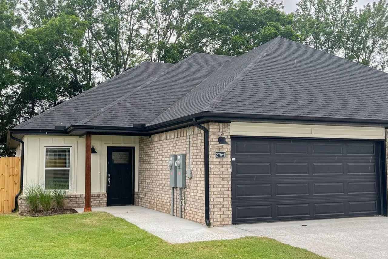 Farmington Hills Duplexes