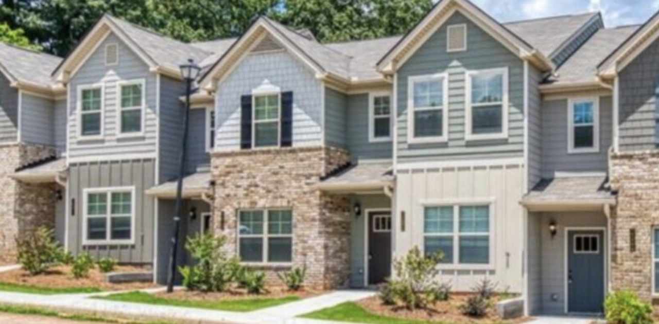 Room in 3 Bedroom Home at Bayrose Cir