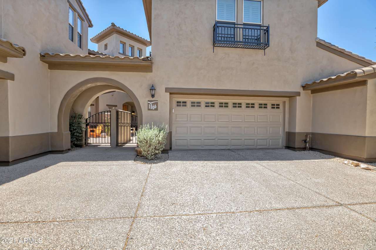 20802 N GRAYHAWK Drive unit: 1166