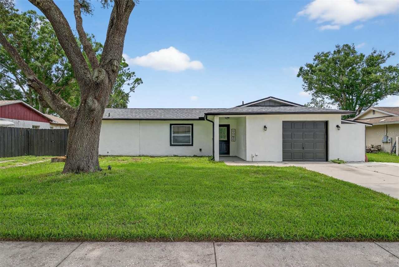 17821 MORNINGHIGH DRIVE