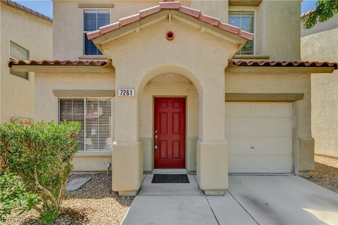 7261 High Cascade Avenue