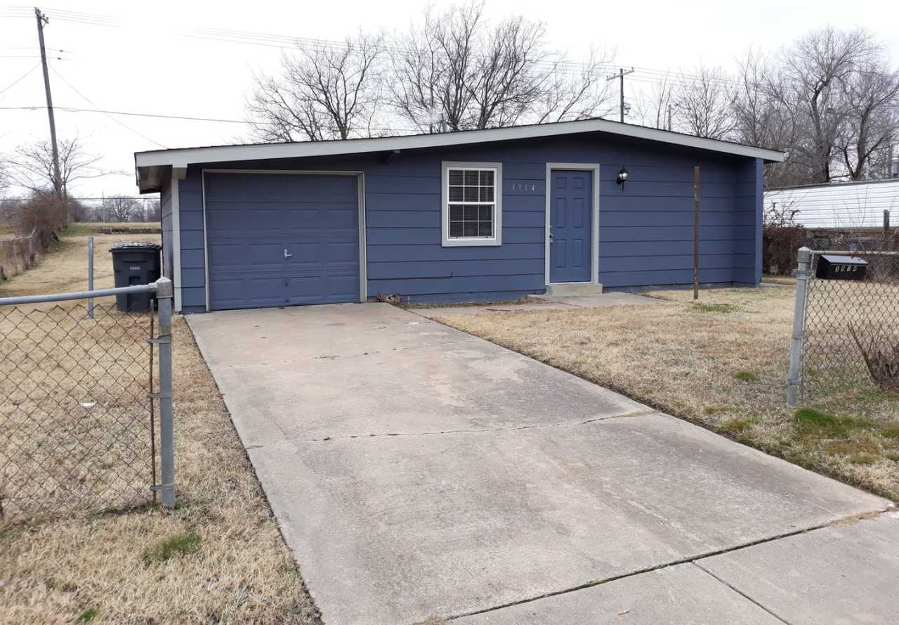 3 Bedroom 1 Bath 1 Car Garage / Remodeled! Section 8 Welcomed!