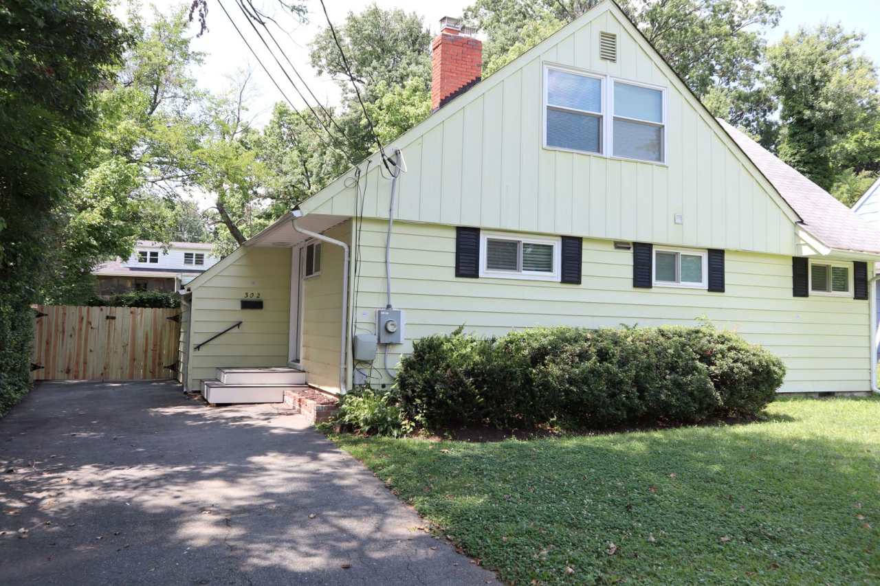 Lovely Single Family Home in Rockville