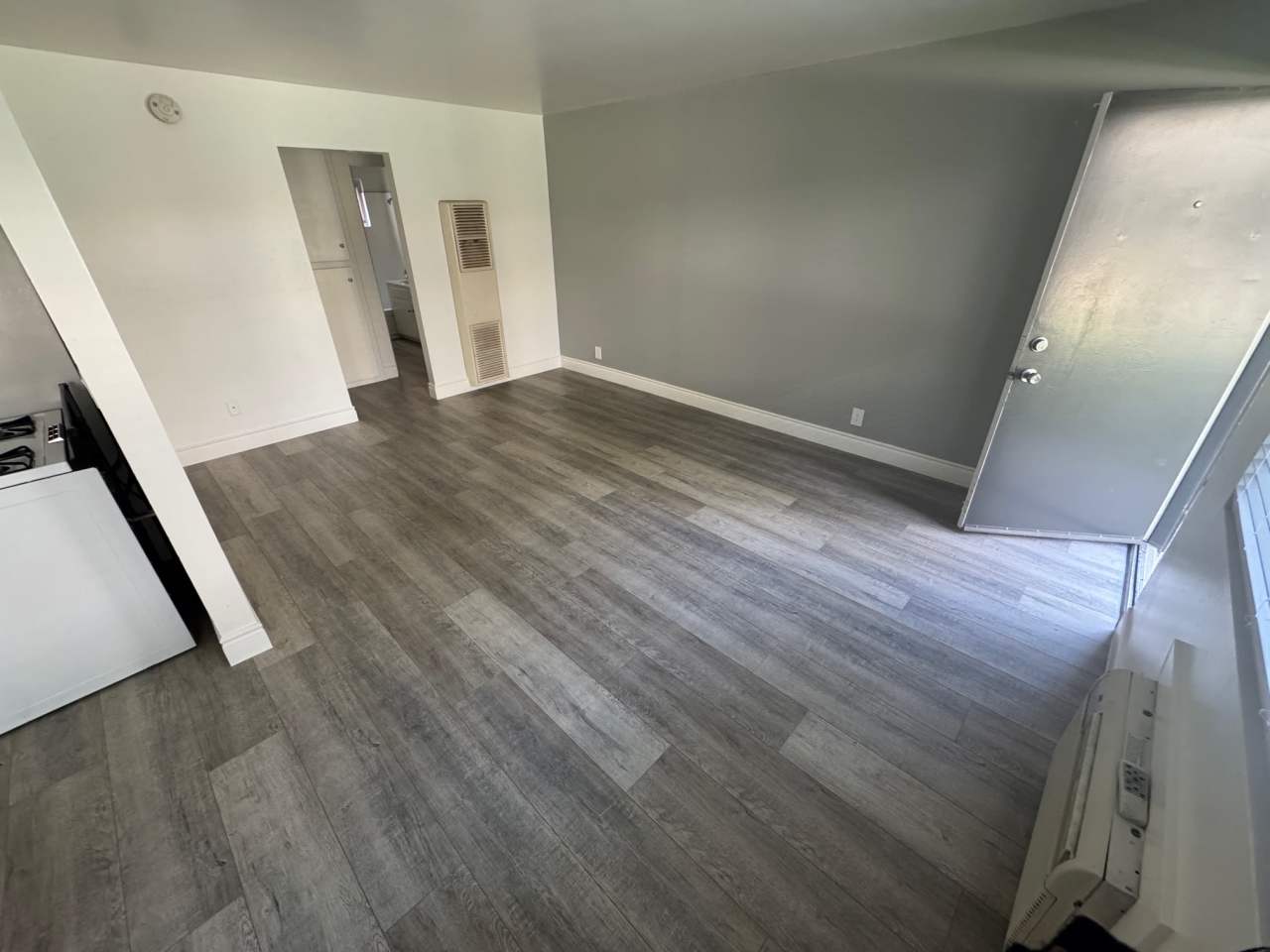 1160 East Alosta Avenue