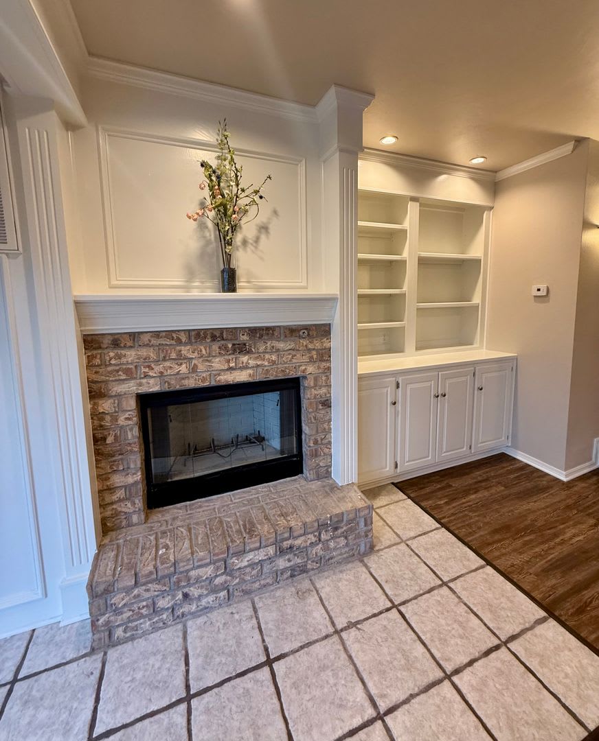 Beautifully Updated Townhouse Overlooking Golf Course!