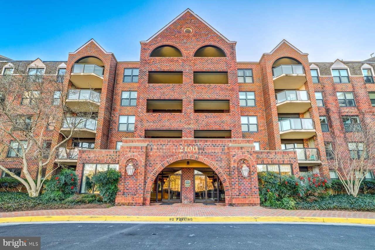 2100 LANGSTON Boulevard unit: 348