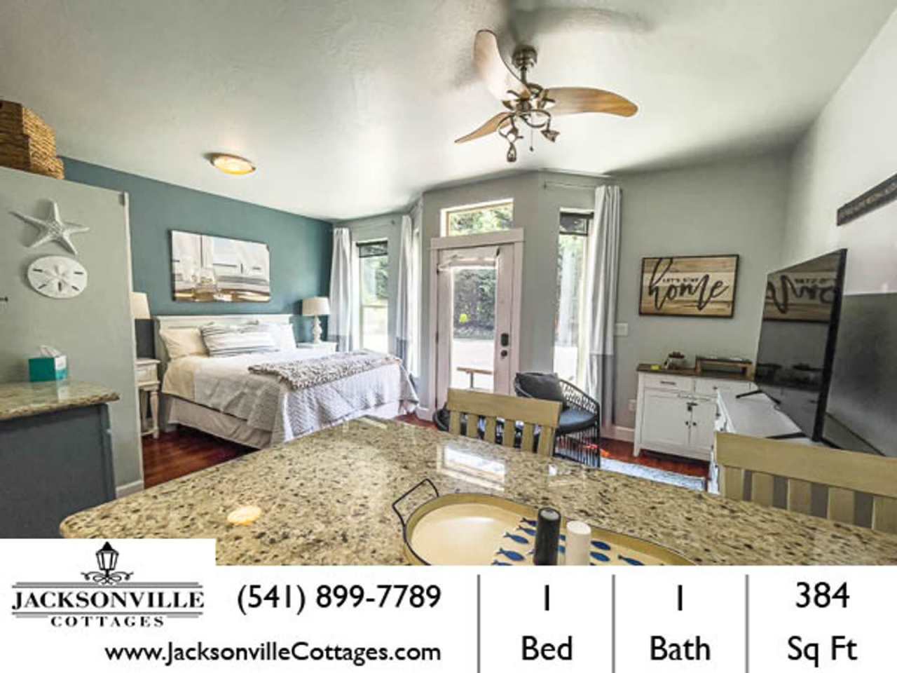 Parkside Suite: A fully furnished modern studio located in the heart of downtown Jacksonville, $300 Monthly Utility Fee