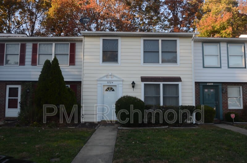9724 Springfield Woods Cir