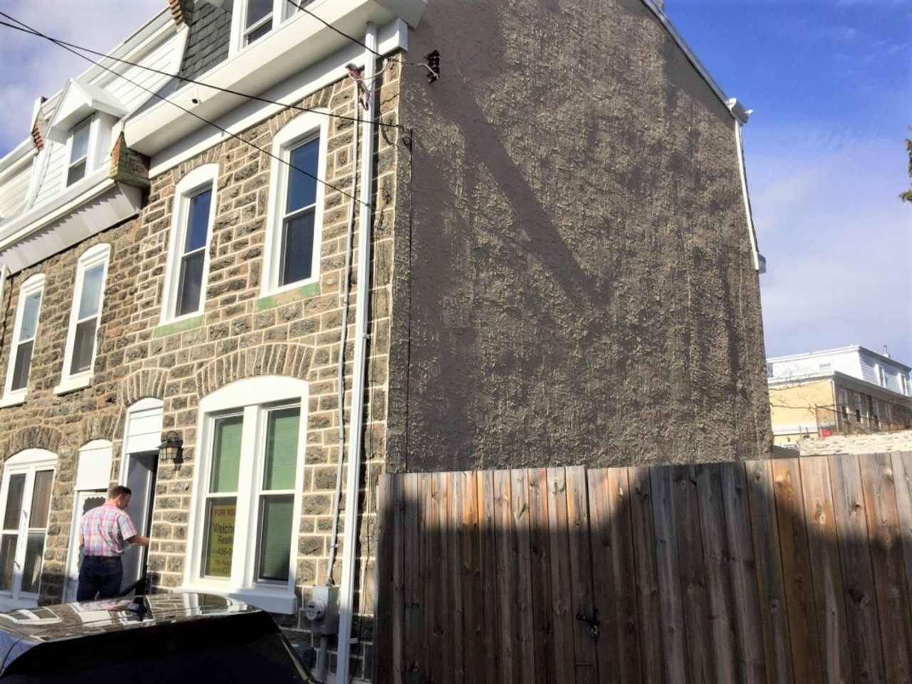 Newly Renovated 3-Bed/2.5-Bath Townhouse in Manayunk! Three Parking Spots Included!