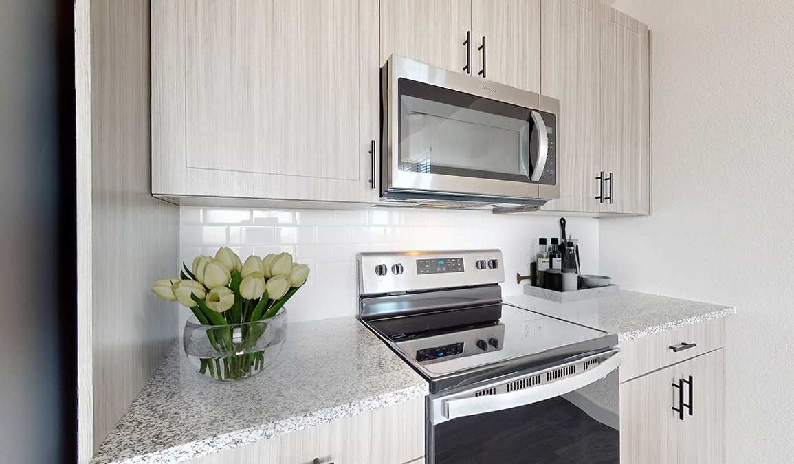 Railside at Wadsworth Station