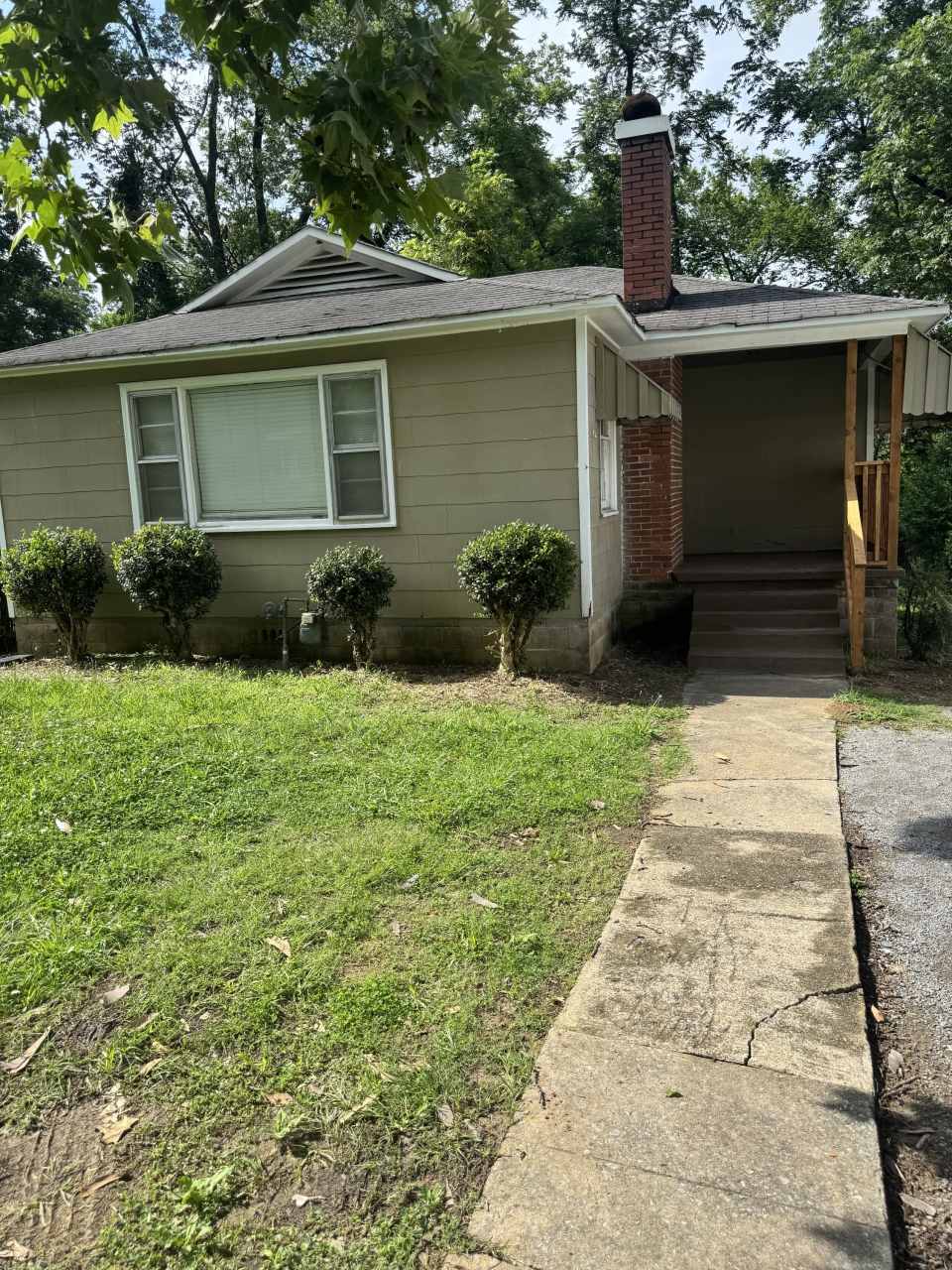 3927 37th Avenue North