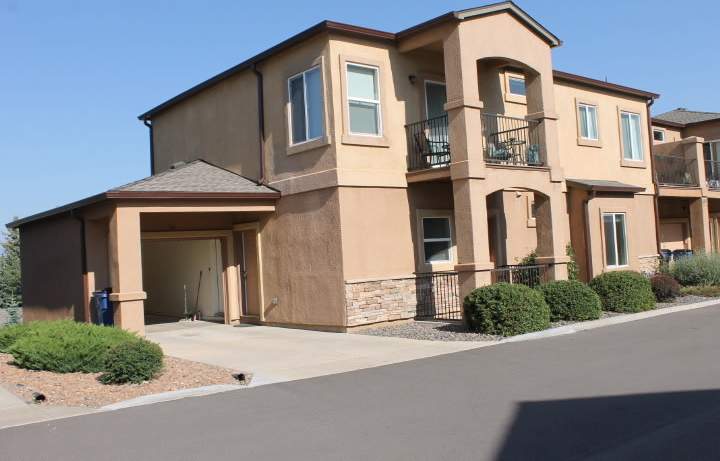 $1742 | 2BR/2BA | Lovely Townhome with a Pool and Clubhouse!