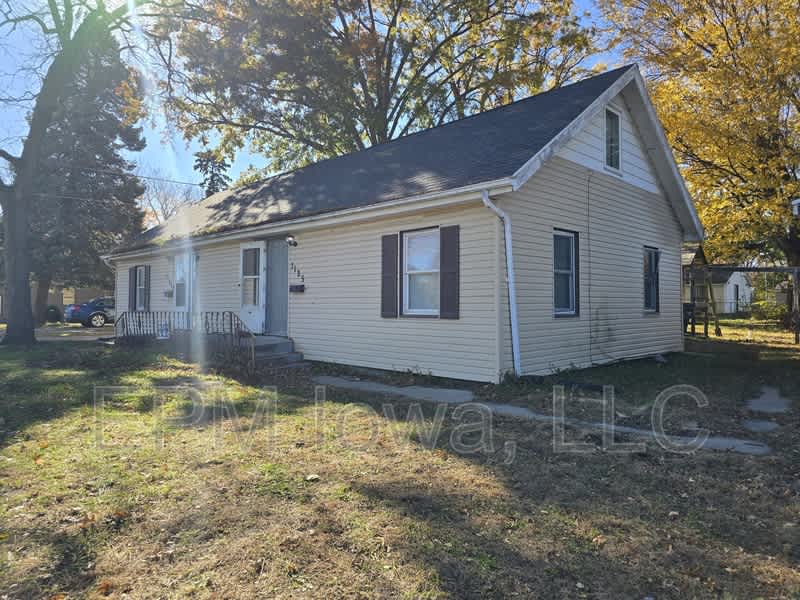 1125 North Barclay Street