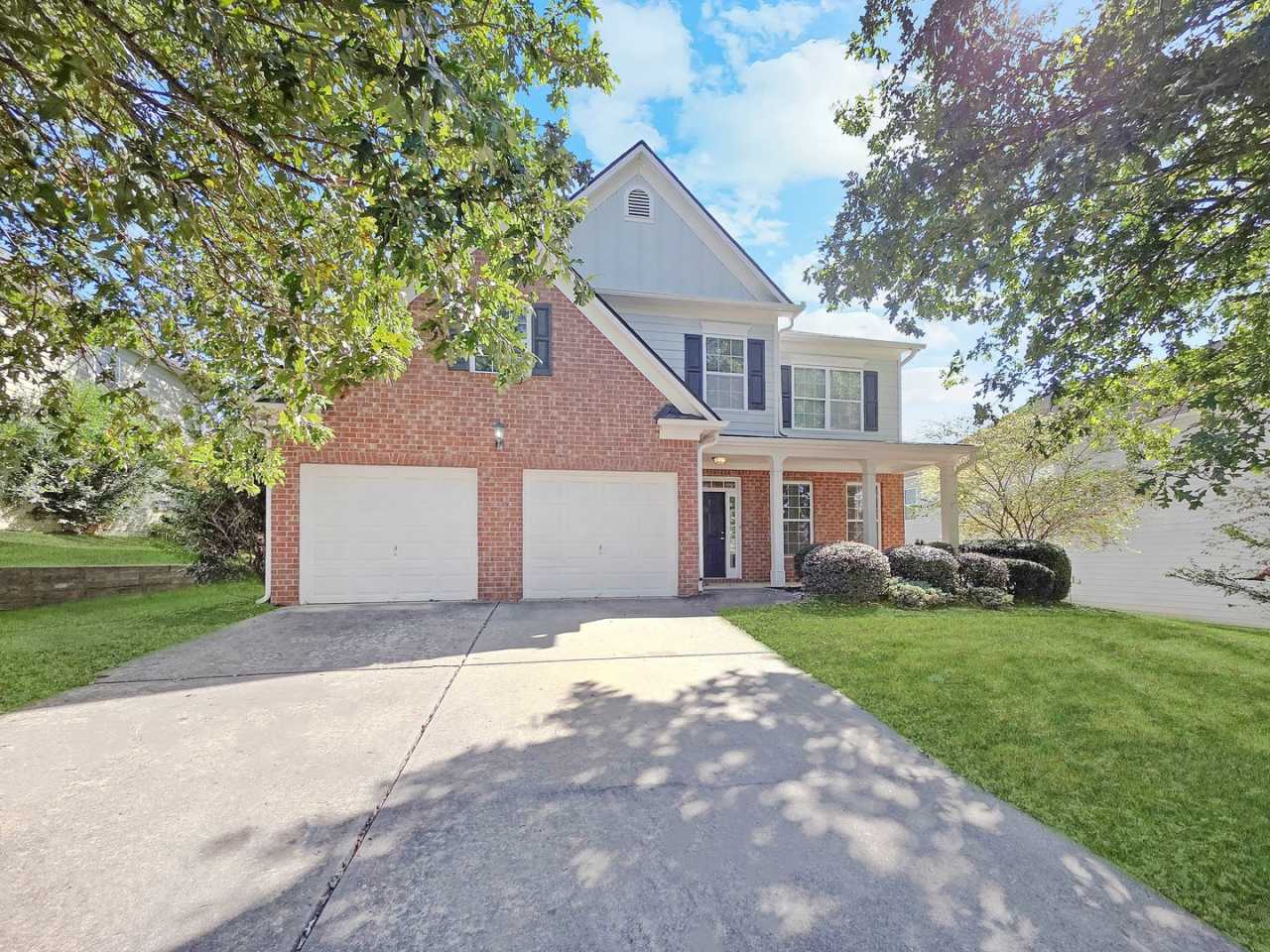 Spacious 4-Bedroom Home in Wild Meadows with Resort-Style Amenities and Top Forsyth Schools