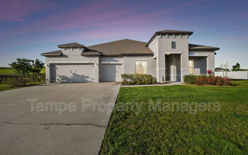 10324 Crestview Heights Ave