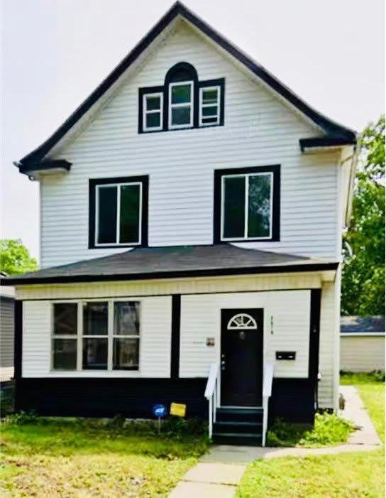 2818 Dupont Avenue N