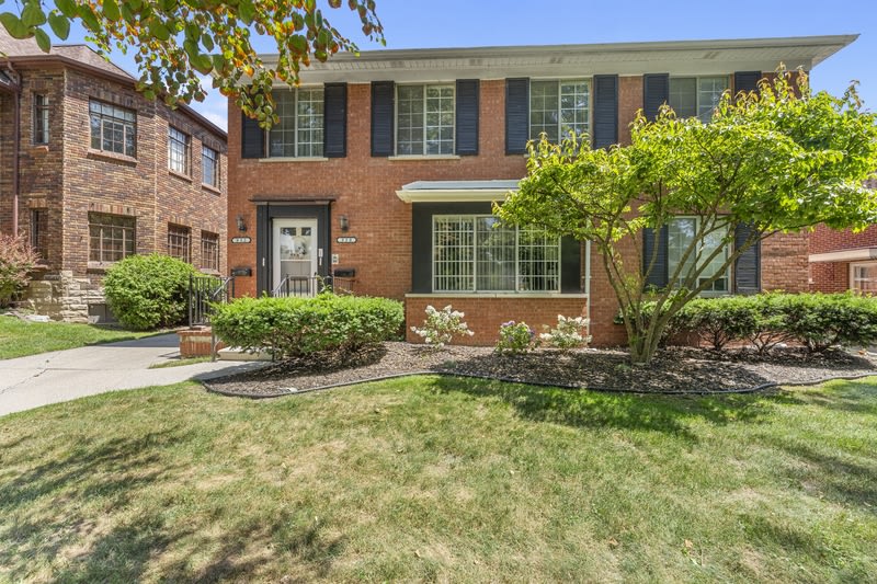 930 Trombley Rd. - 932