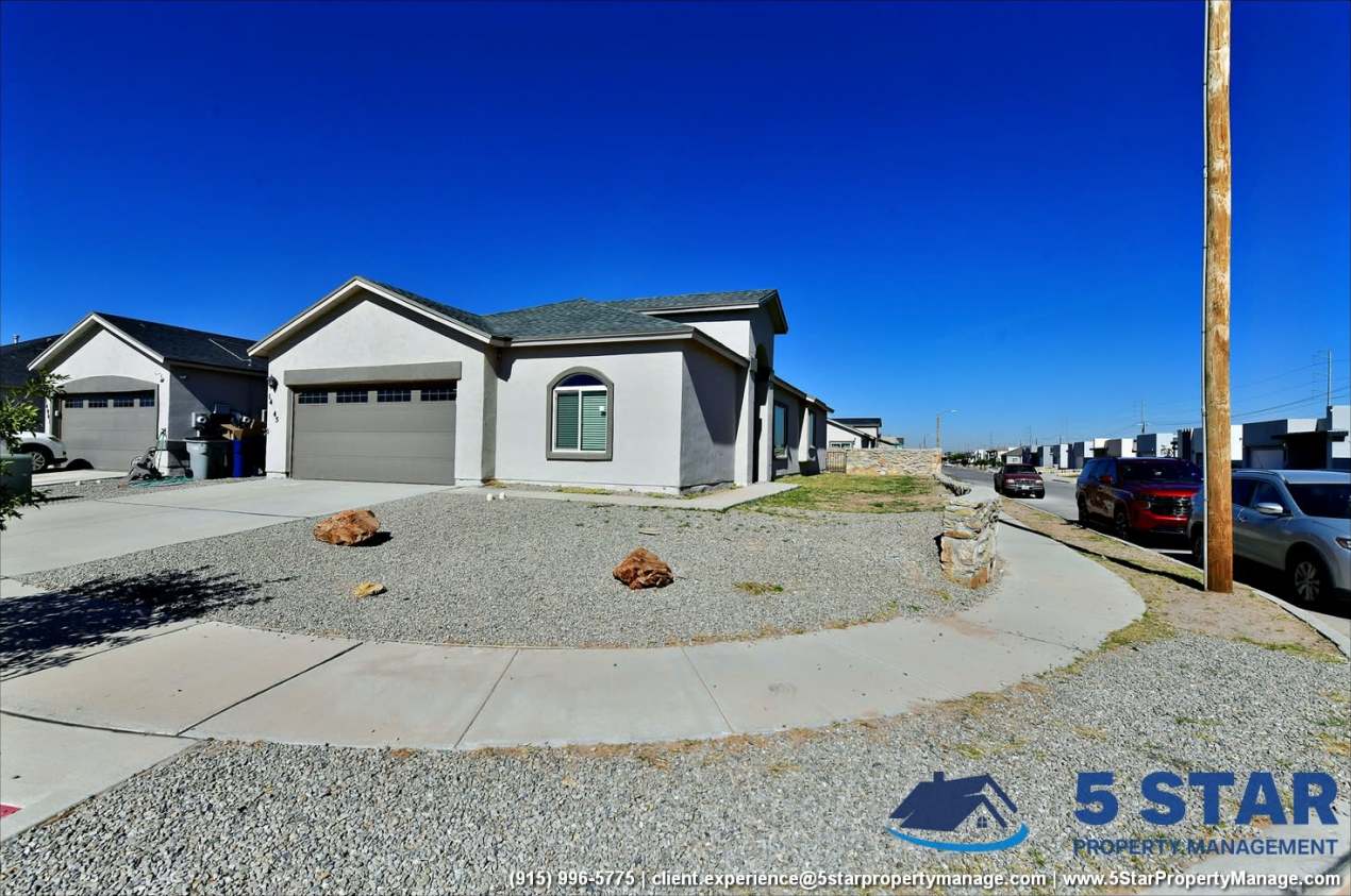 14945 Tierra Escape Avenue !!