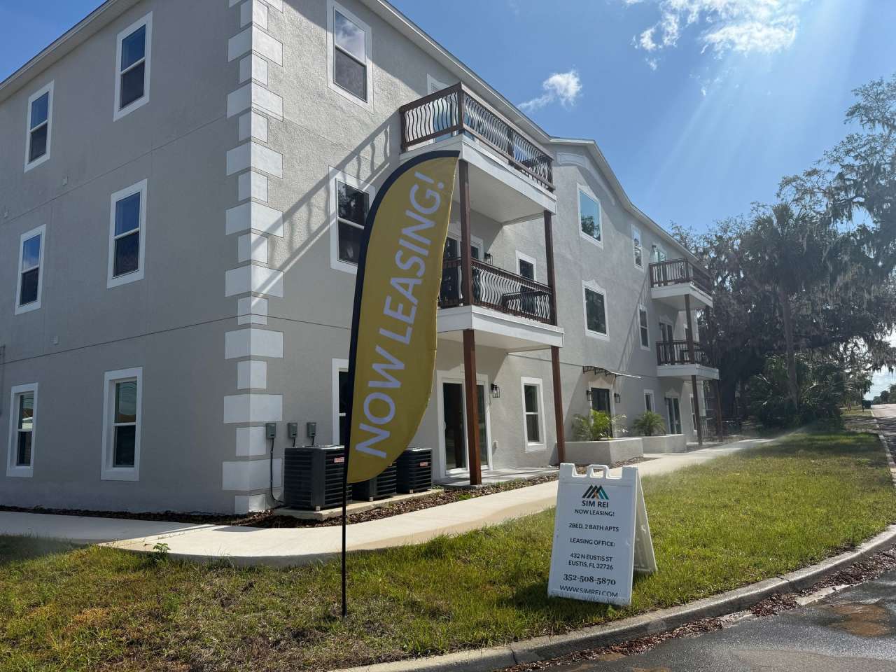 Luxury 2 Bed 2 Bath, Downtown Eustis Full Month Free!